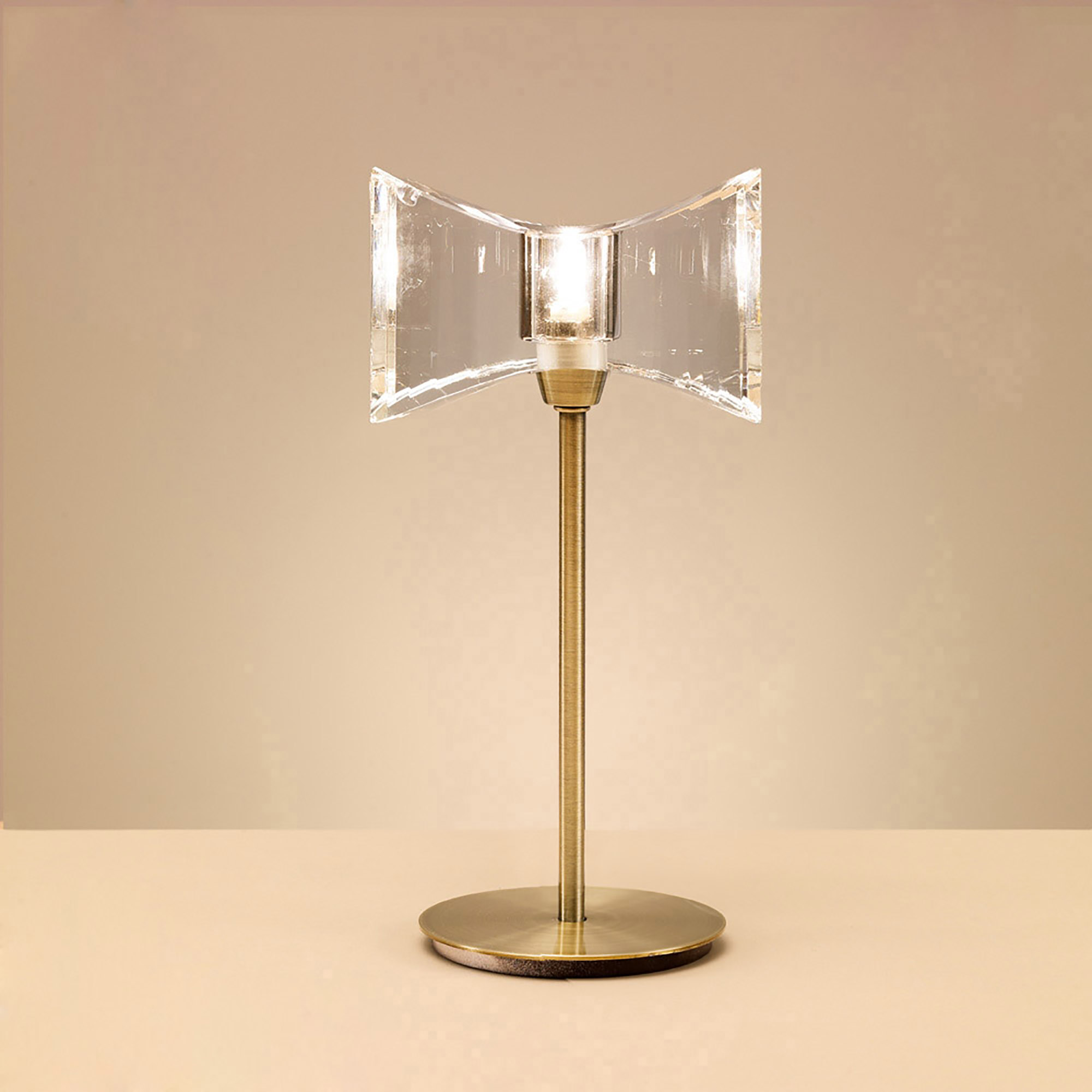Kromo Antique Brass Table Lamps Mantra Armed Table Lamps